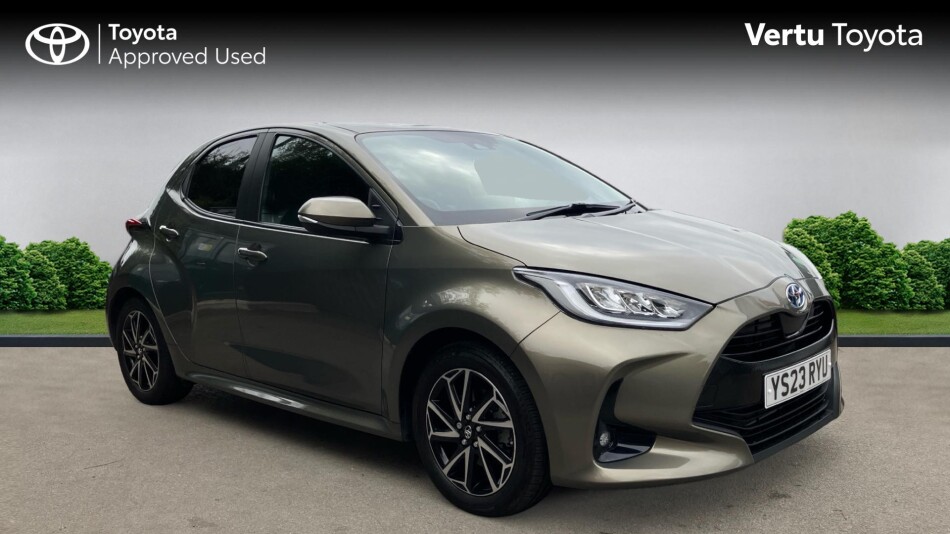 Toyota Yaris 1.5 Hybrid Design 5dr CVT Hybrid Hatchback